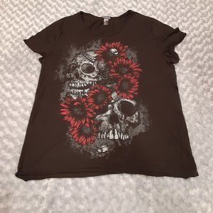 Skulls with Red Sunflowers XL Tshirt
